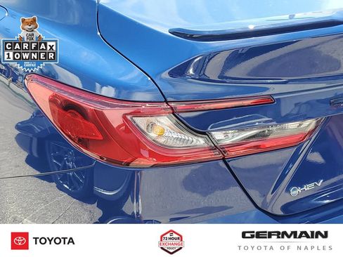 Used 2025 Toyota Camry SE FWD image 16