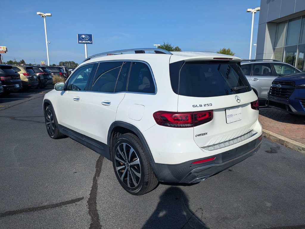 Used 2022 Mercedes-Benz GLB 250 image 7