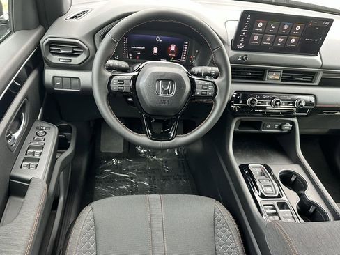 New 2026 Honda Pilot Sport image 9