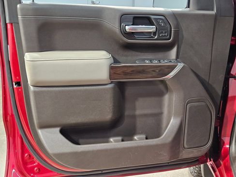 Used 2021 GMC Sierra 1500 SLT AWD/4WD image 20
