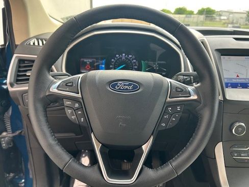 Used 2020 Ford Edge SEL w/ Convenience Package image 13