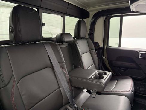 New 2026 Jeep Gladiator Rubicon image 24