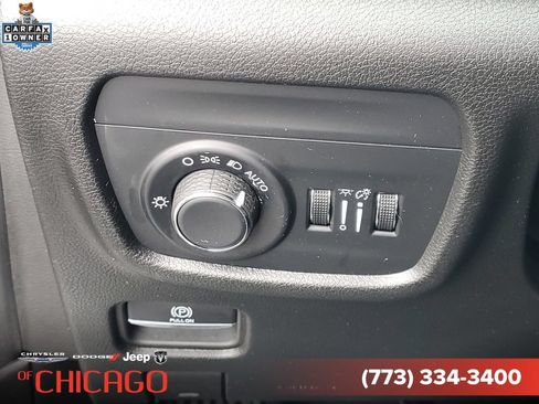 Used 2024 Jeep Grand Cherokee Altitude AWD/4WD image 24