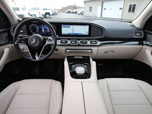 Used 2024 Mercedes-Benz GLE 450 4MATIC image 34
