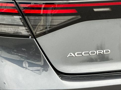 Certified 2025 Honda Accord SE image 26