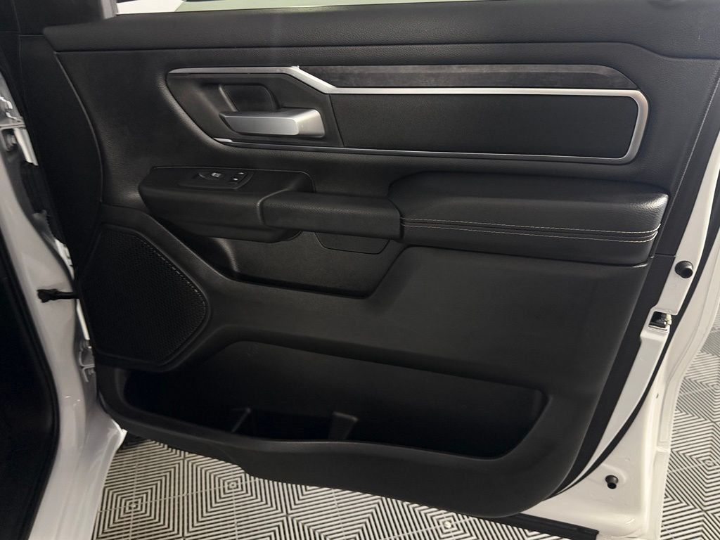 Used 2024 RAM 1500 Big Horn RWD image 30