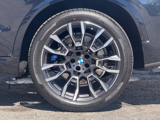 Certified 2026 BMW X5 M60i AWD/4WD image 4