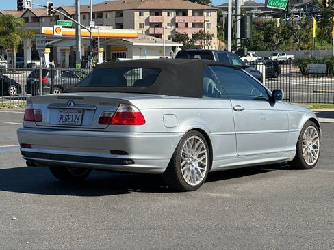 Used 2003 BMW 330Ci Convertible image 5