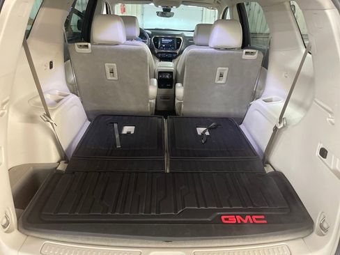 Used 2020 GMC Acadia Denali w/ Trailering Package image 24