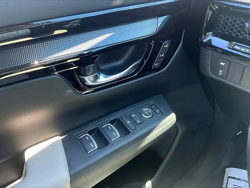 Certified 2025 Honda CR-V EX-L image 18