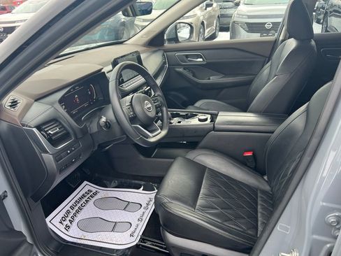 Used 2023 Nissan Rogue Platinum w/ Platinum Premium Package image 22