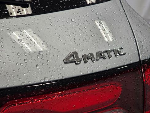 New 2026 Mercedes-Benz GLC 300 4MATIC image 32