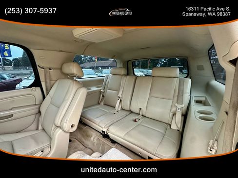 Used 2008 Cadillac Escalade ESV AWD image 17