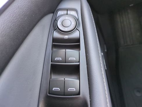 Used 2020 Buick Enclave Essence w/ Sound and Sites Package image 25