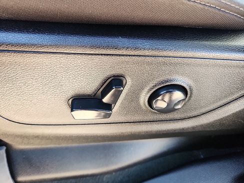 Used 2024 RAM 1500 Lone Star image 11