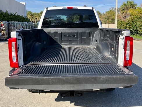 Certified 2025 Ford F250 XLT image 30