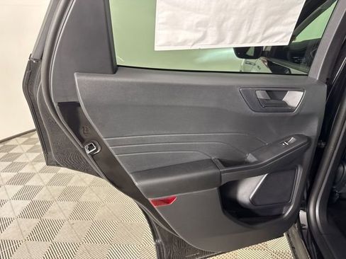 New 2025 Ford Escape Active image 19