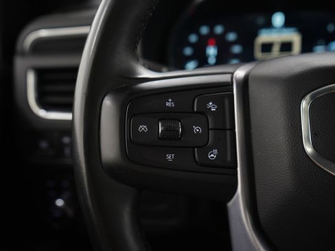 Used 2024 GMC Yukon XL SLT w/ SLT Premium Package AWD/4WD image 26