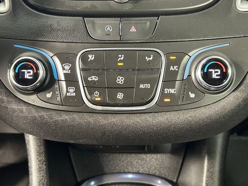 Used 2023 Chevrolet Malibu LT image 18