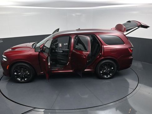 Used 2022 Dodge Durango GT image 25