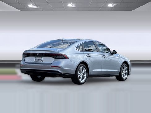 Certified 2024 Honda Accord LX image 8