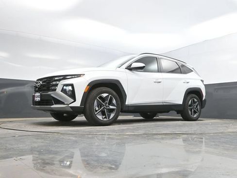 Used 2025 Hyundai Tucson SEL AWD/4WD image 45