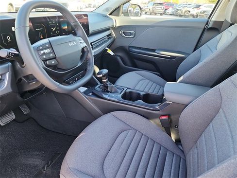 New 2025 Kia K4 EX image 11