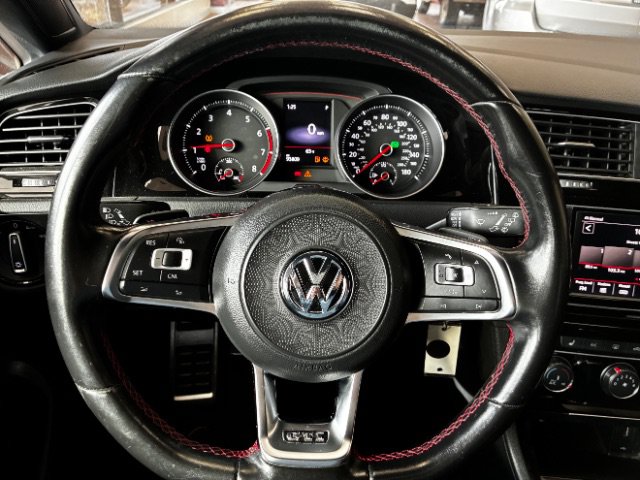 Used 2018 Volkswagen GTI S FWD image 21