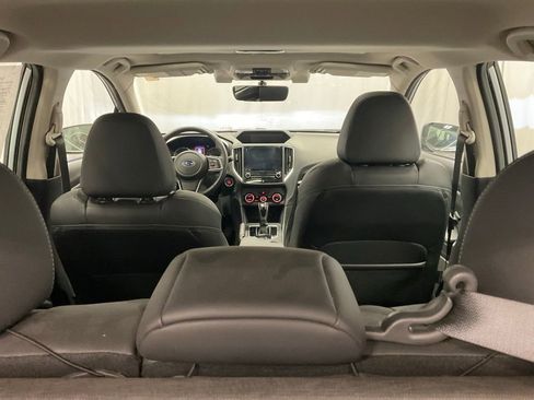 Used 2019 Subaru Impreza 2.0i Limited w/ Popular Package #2 AWD/4WD image 9