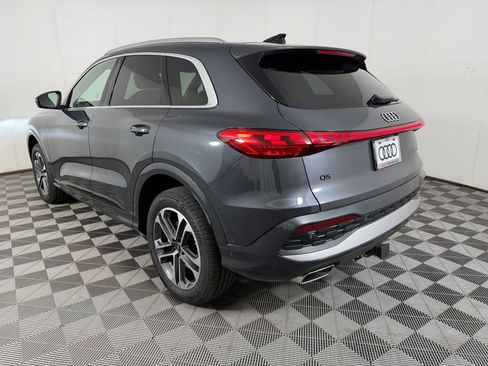 Certified 2025 Audi Q5 Premium w/ Premium Plus AWD/4WD image 3