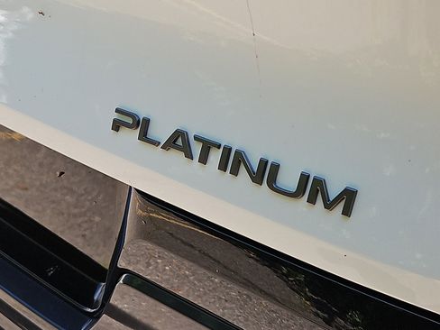 New 2026 Nissan Murano Platinum AWD/4WD image 22