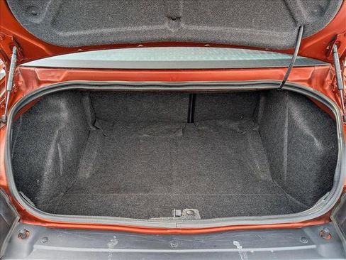 Used 2022 Dodge Challenger GT image 6