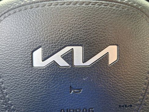 Certified 2022 Kia Telluride EX w/ EX Premium Package image 30