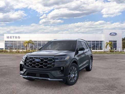 New 2026 Ford Explorer Platinum RWD image 2