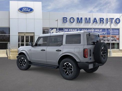 New 2026 Ford Bronco Outer Banks AWD/4WD image 4