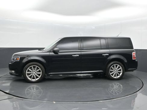 Used 2019 Ford Flex Limited AWD/4WD image 4