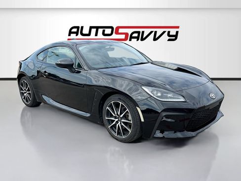 Used 2023 Toyota GR86 w/ ALL Weather Mat Package (TMS) RWD image 1