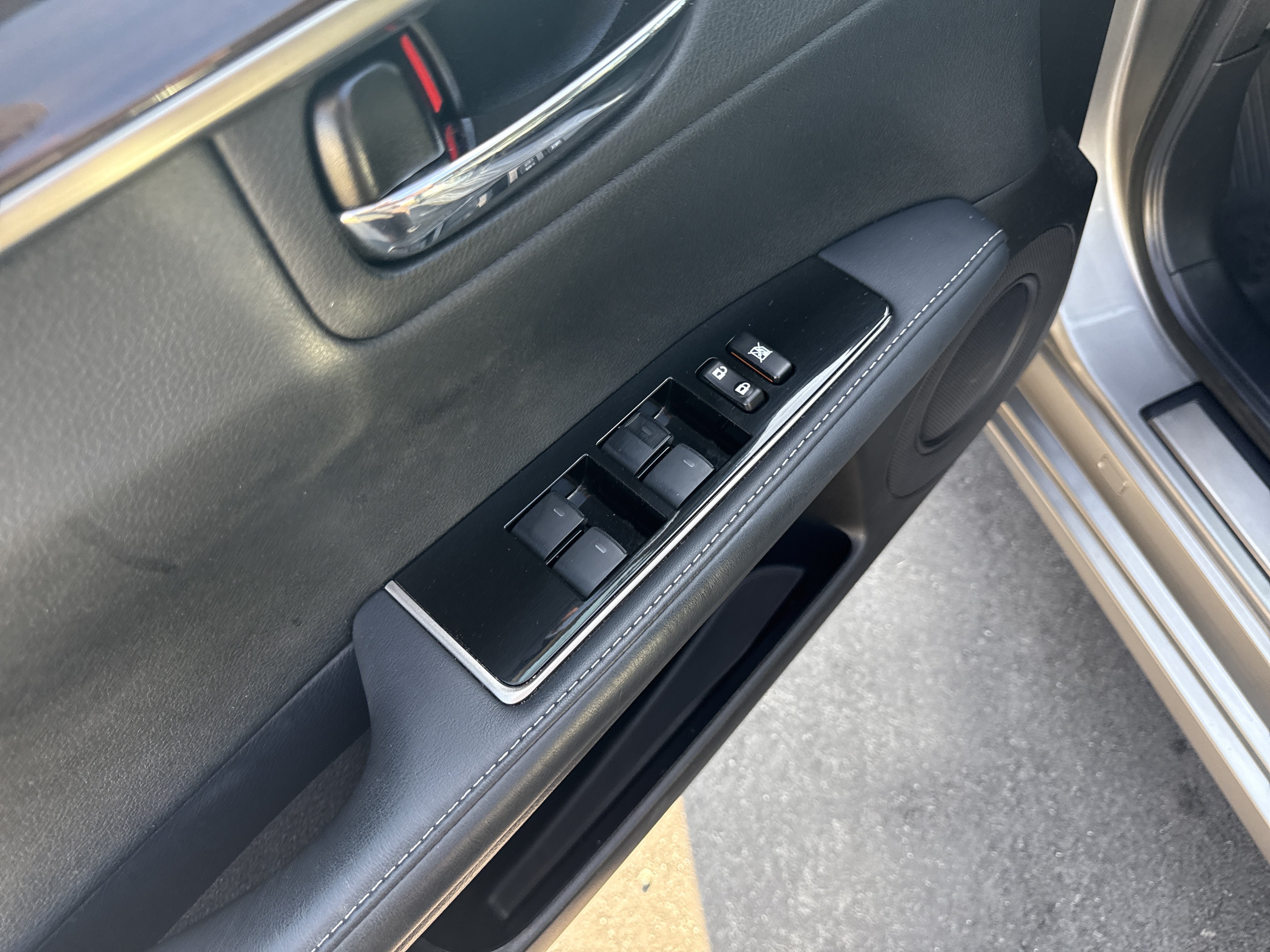 Used 2018 Lexus ES 350 w/ Navigation System Package FWD image 15