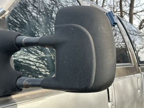 Used 2001 Ford F250 Platinum image 9