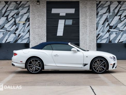Used 2020 Bentley Continental GT First Edition image 18