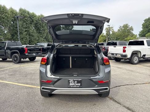 Used 2022 Buick Encore GX Preferred w/ Cold Weather Comfort Package FWD image 23