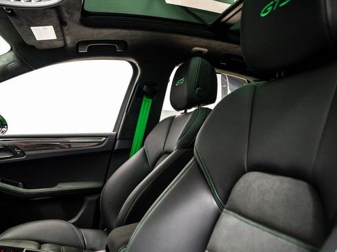 New 2026 Porsche Macan GTS AWD/4WD image 35