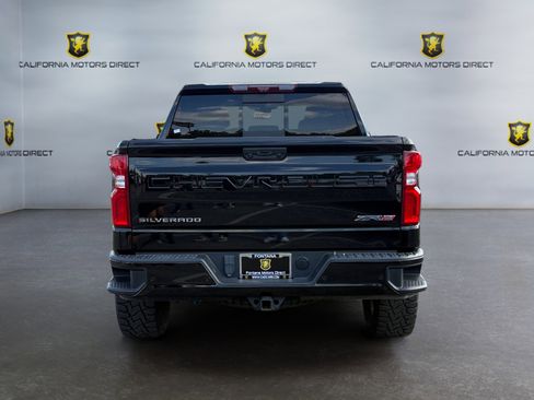 Used 2023 Chevrolet Silverado 1500 ZR2 w/ Technology Package AWD/4WD image 4