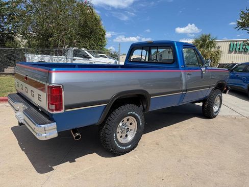 Used 1992 Dodge D/W Truck 250 AWD/4WD image 21
