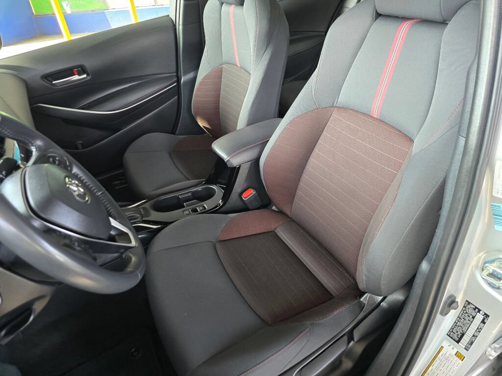 Used 2024 Toyota Corolla SE w/ SE Package FWD image 23