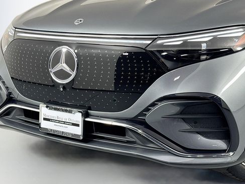 Certified 2023 Mercedes-Benz EQS 580 4MATIC SUV image 12