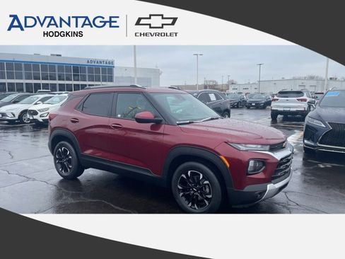 Used 2023 Chevrolet TrailBlazer LT image 1