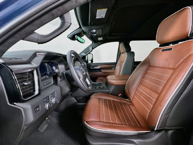 Used 2025 GMC Sierra 2500 Denali Ultimate AWD/4WD image 21