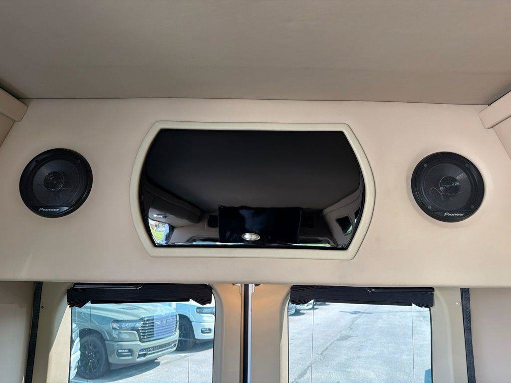 Used 2014 RAM ProMaster 2500 w/ Interior Convenience Group FWD image 21