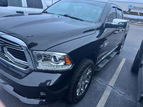 Used 2017 RAM 1500 Limited image 2